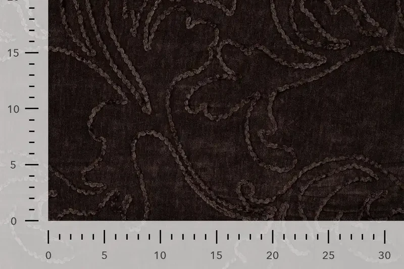 Geborduurde-chenille-bengaline-stof-geborduurde-bladeren-p1050-3
