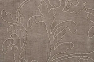 Geborduurde-chenille-bengaline-stof-geborduurde-bladeren-p1051
