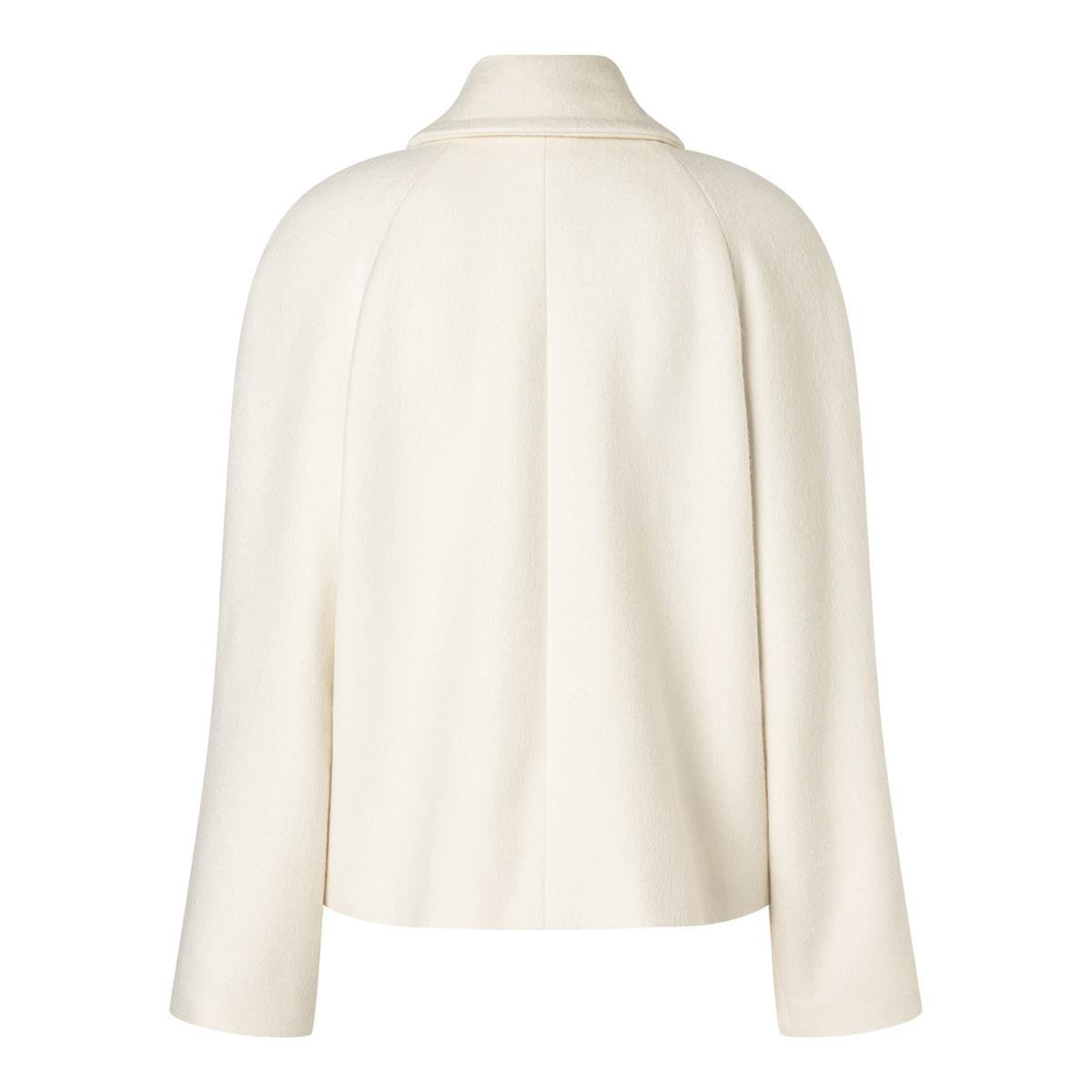 5620-Burda-style-naaipatroon-mantel-en-jas