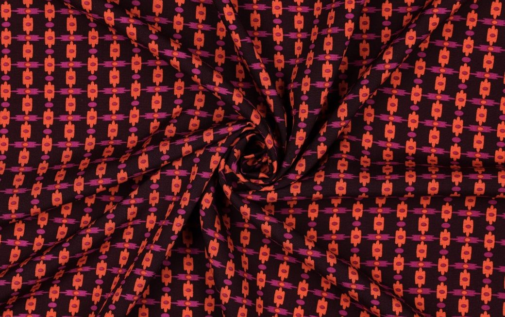 Viscose stof, abstracte print, bruin/roze/oranje. A.140-2