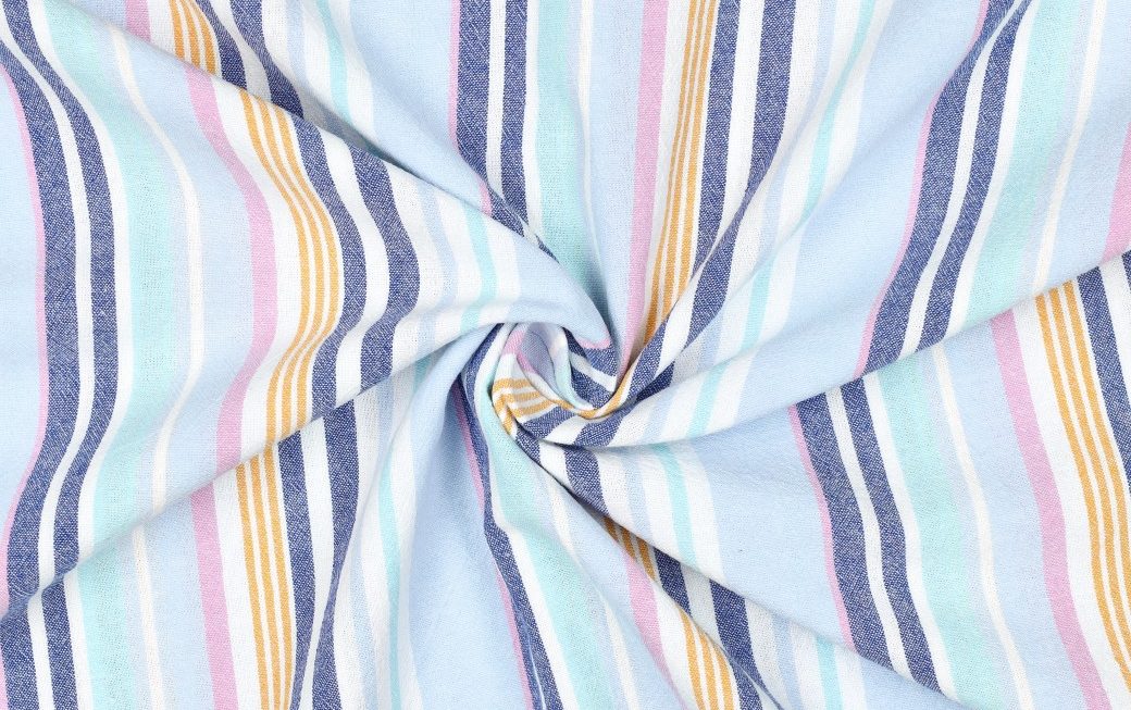 Katoen stof, garen geverfd, streep motief, blauw/geel/roze/wit. A.152-2
