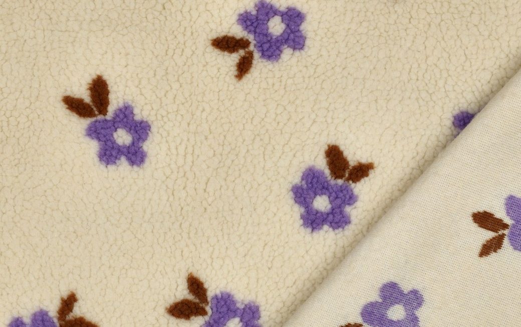 Teddy jacquard stof, bloemenprint, ecru/paars/bruin, by Poppy. P799-2